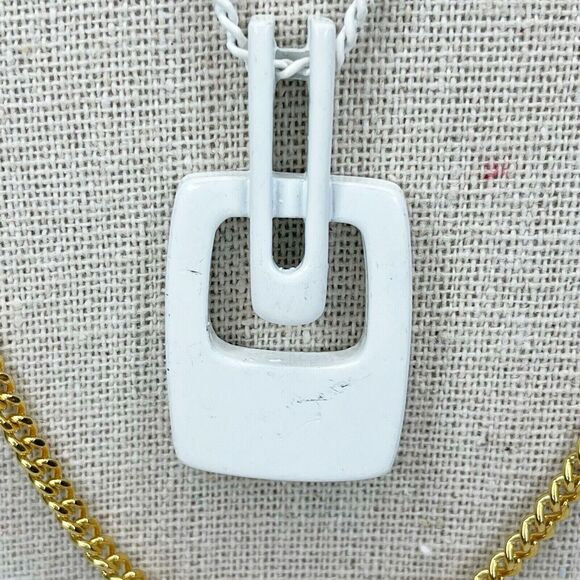 White and Gold Tone Double Strand Pendant Chain Link Necklace - Picture 6 of 6